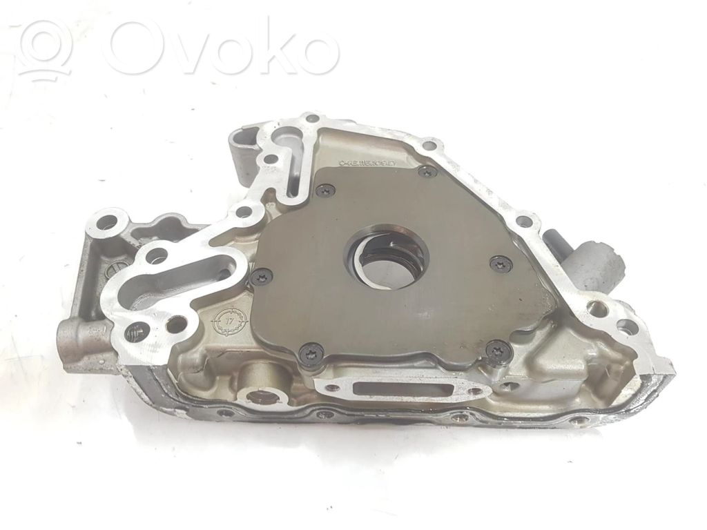 Volkswagen Polo VI Öljypumppu 