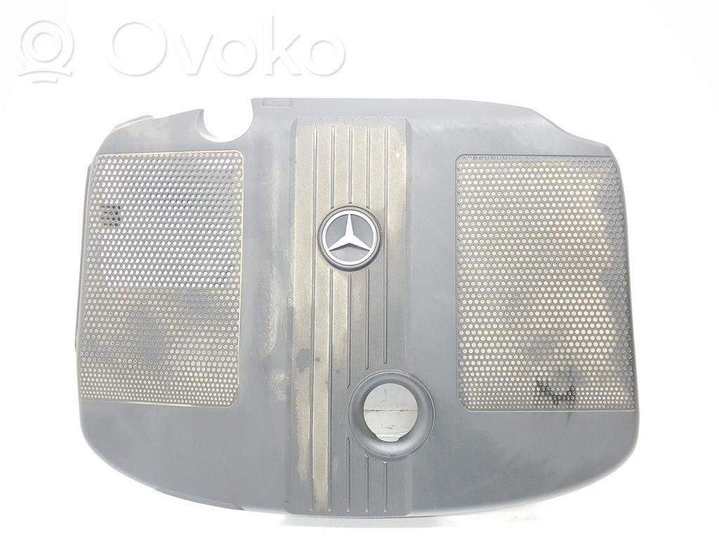 Mercedes-Benz C W204 Couvercle cache moteur