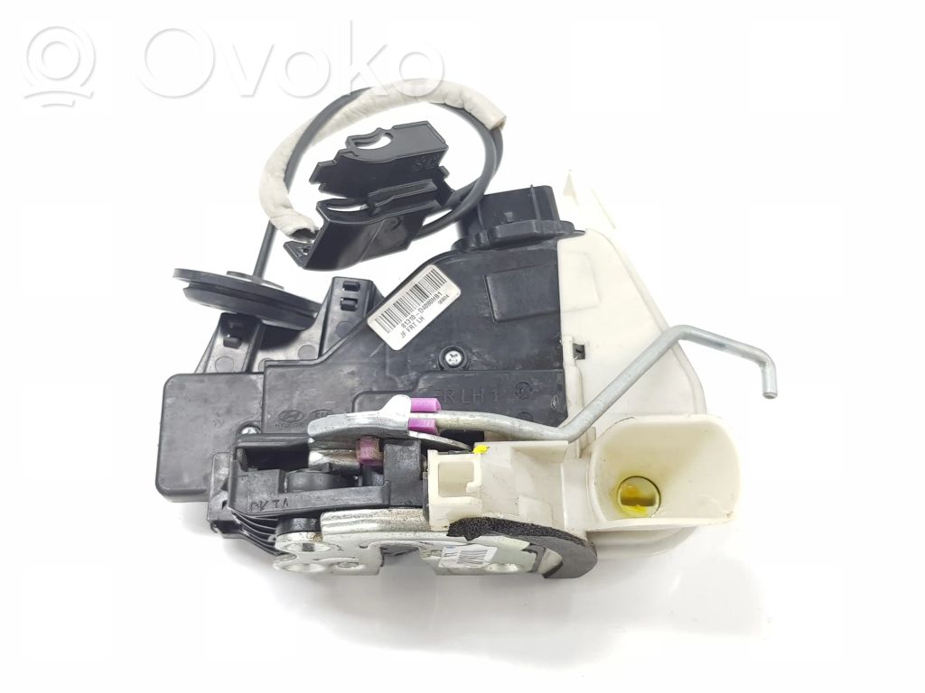 Zamek drzwi przednich   81310D4080HB1,81310D4080