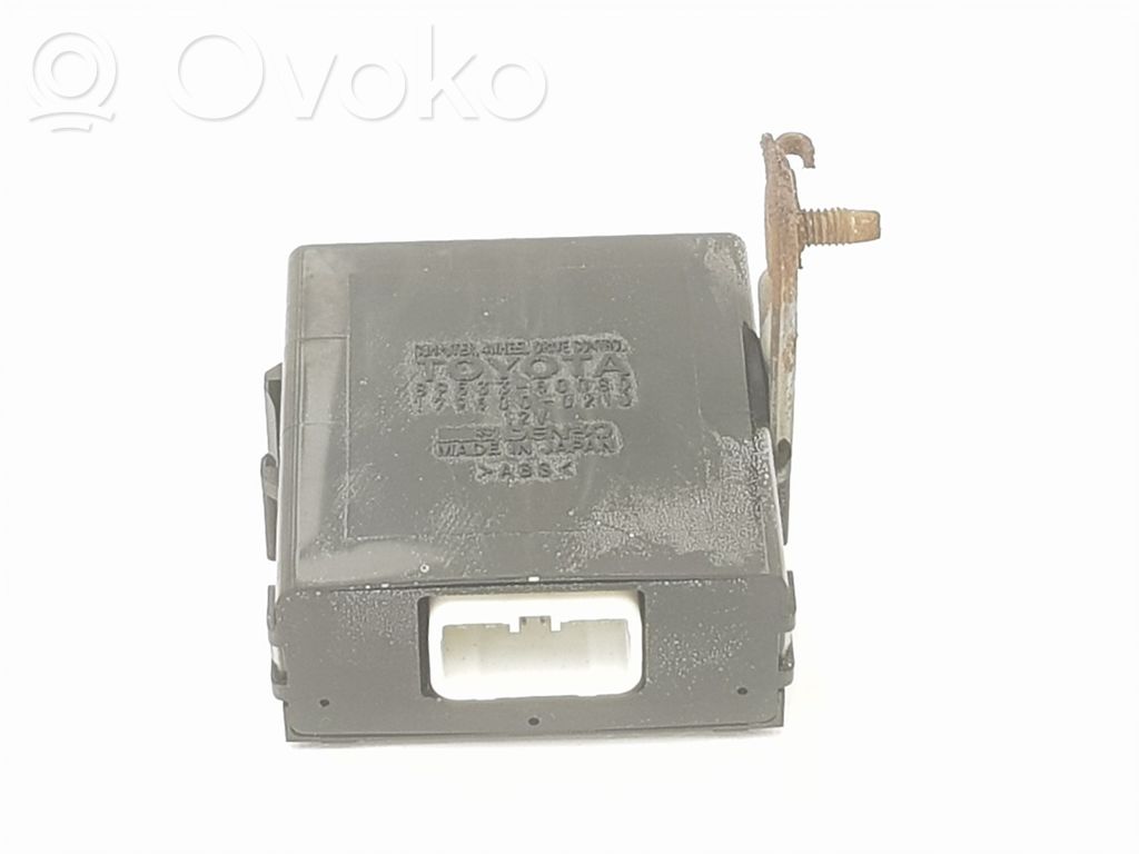 Toyota Land Cruiser (HDJ90) Alte unități/module de control 