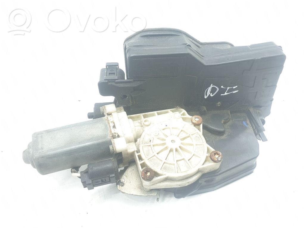 BMW 7 E65 E66 Front door lock 