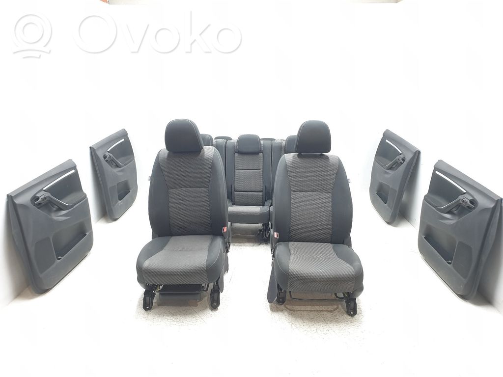 Toyota Verso Seat set 