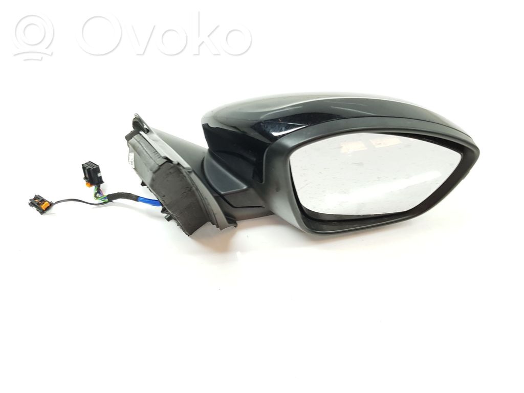 Opel Corsa F Oglindă electrică ușă față 