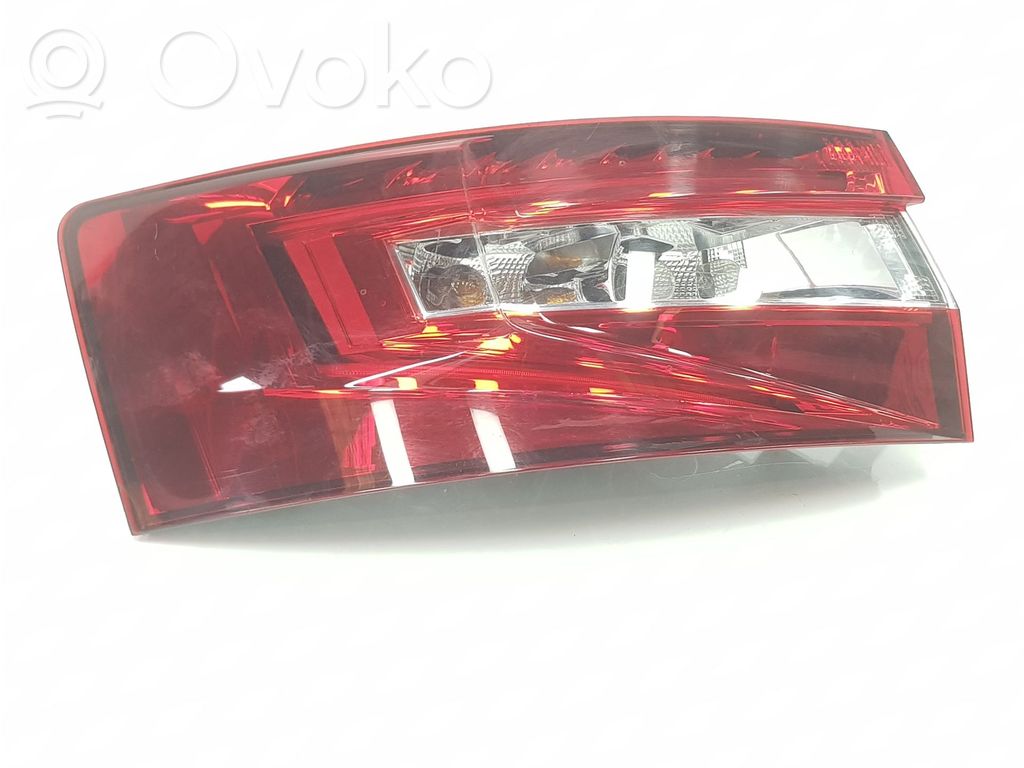 Skoda Superb B8 (3V) Takavalot 