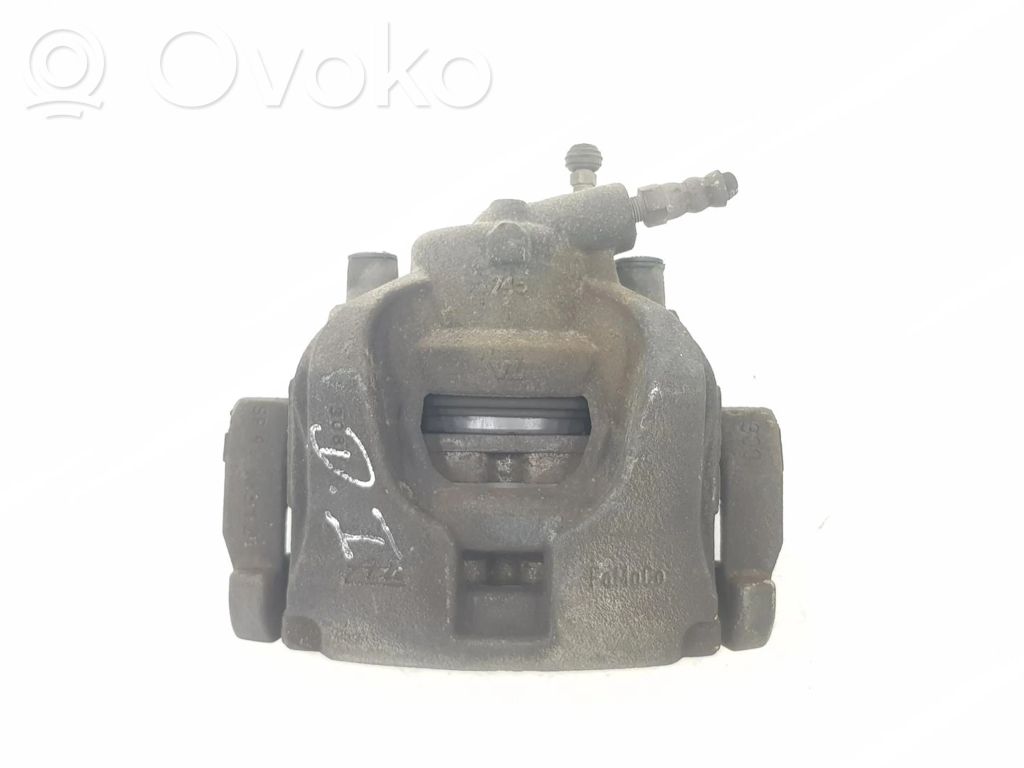 Land Rover Freelander 2 - LR2 Zacisk hamulcowy przedni 