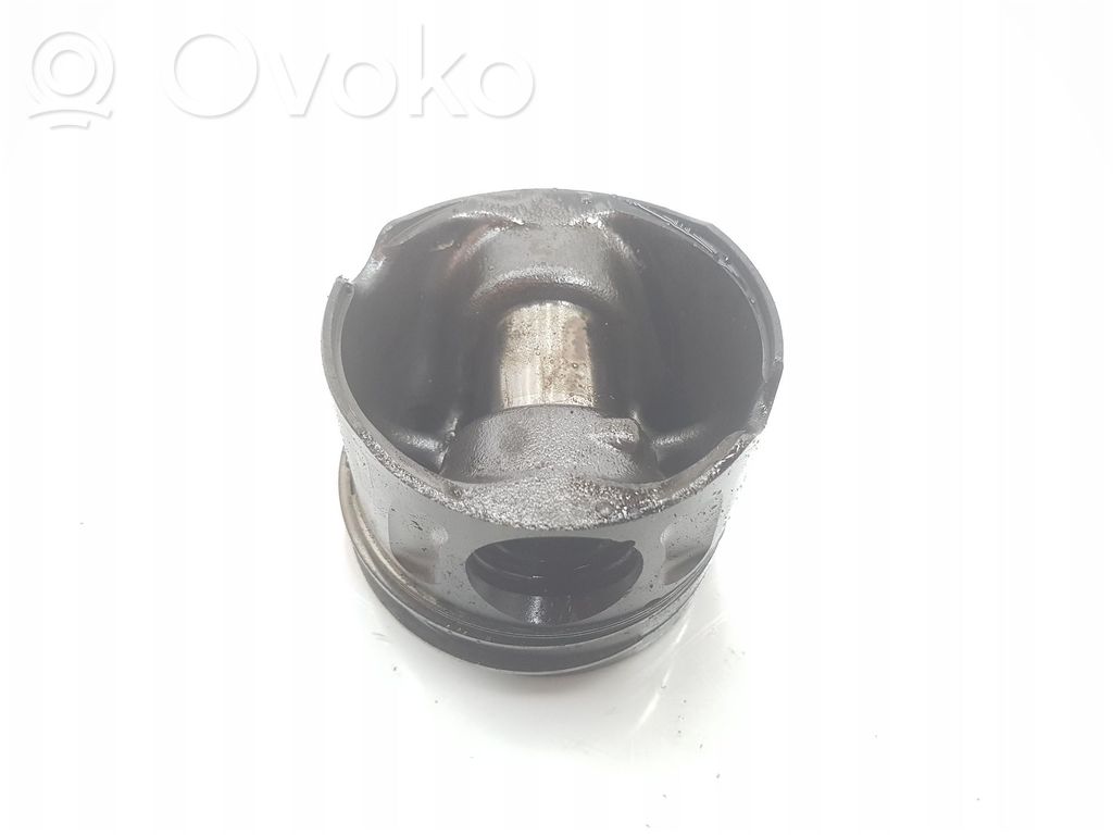 Land Rover Discovery 5 Piston 