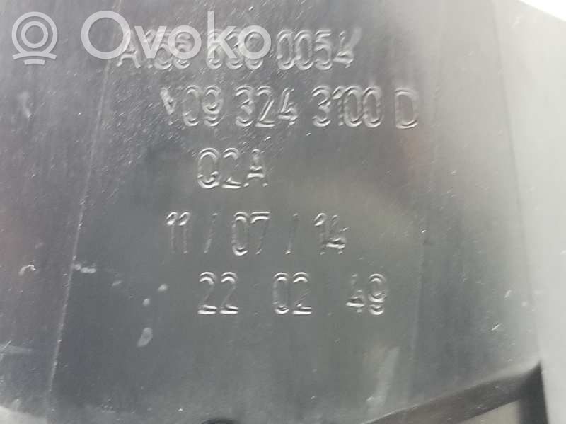 Mercedes-Benz GLA W156 X156 Dysze / Kratki środkowego nawiewu deski rozdzielczej 