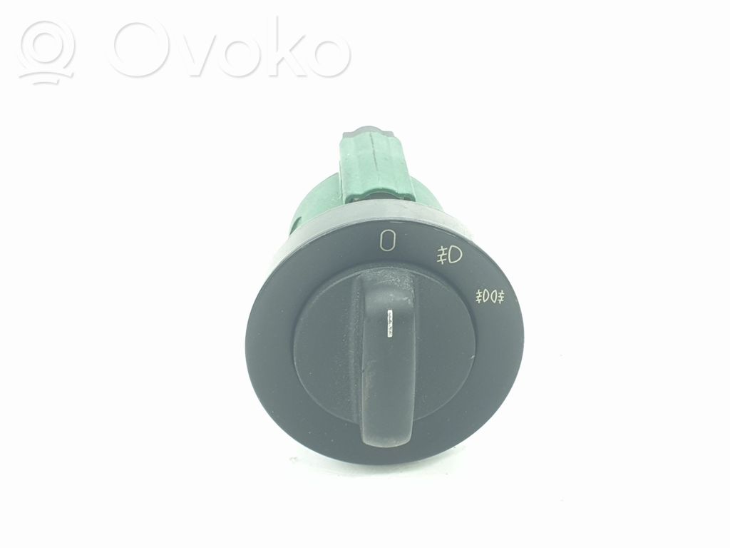 Interruptor de luz   61316901342,6901342