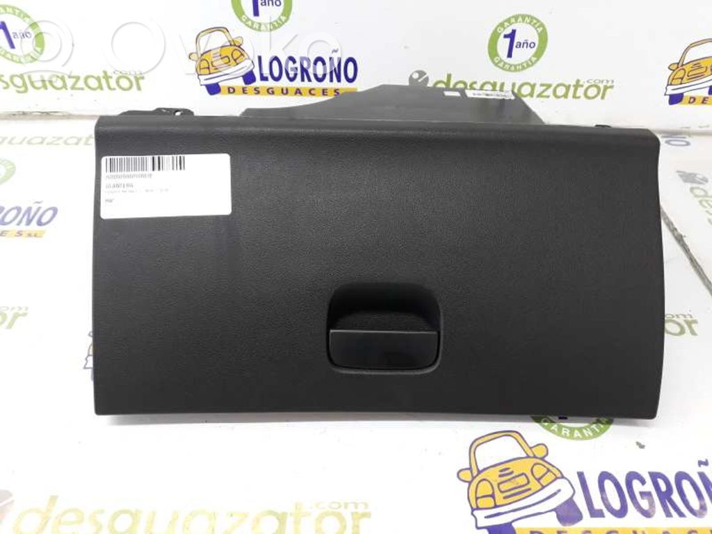 Guantera   9655993677,8226KX,8226LE