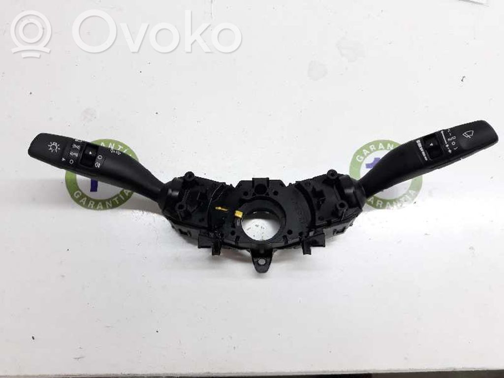 KIA Stinger Boutons / interrupteurs volant 