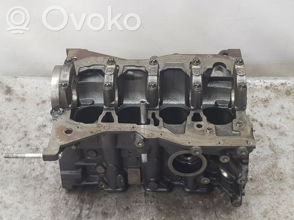 Renault Clio IV Engine block 
