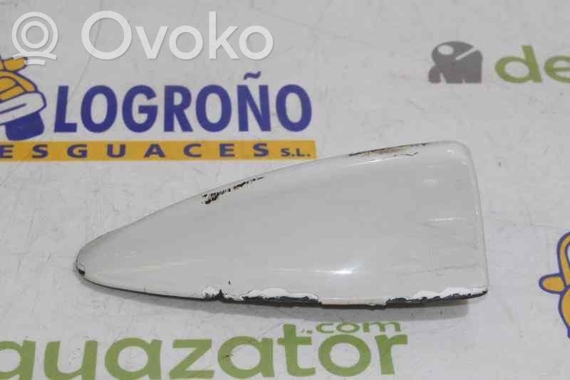GPS Antenne   65206913286,65206926461,COLORBLANCO