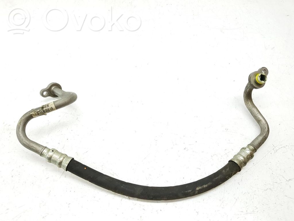 Ilmastointilaitteen putki (A/C)   31455069,31455069