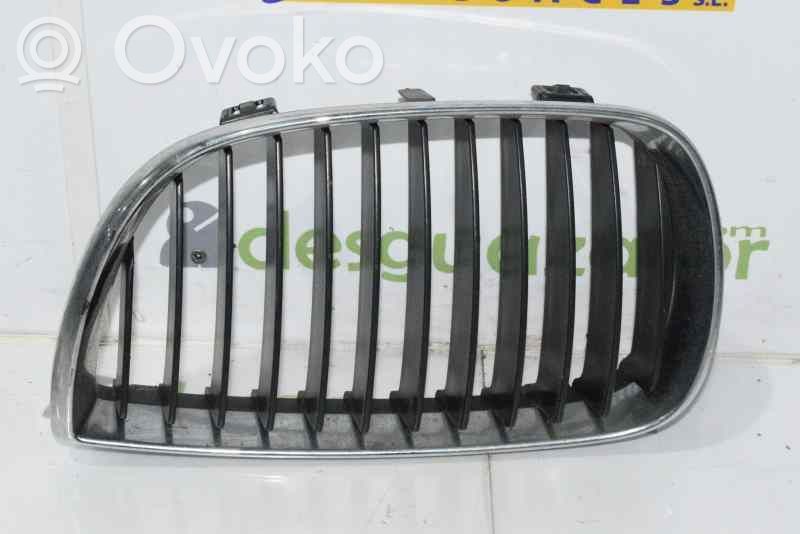 Grille de calandre avant   51137128613,7128613,CROMADA