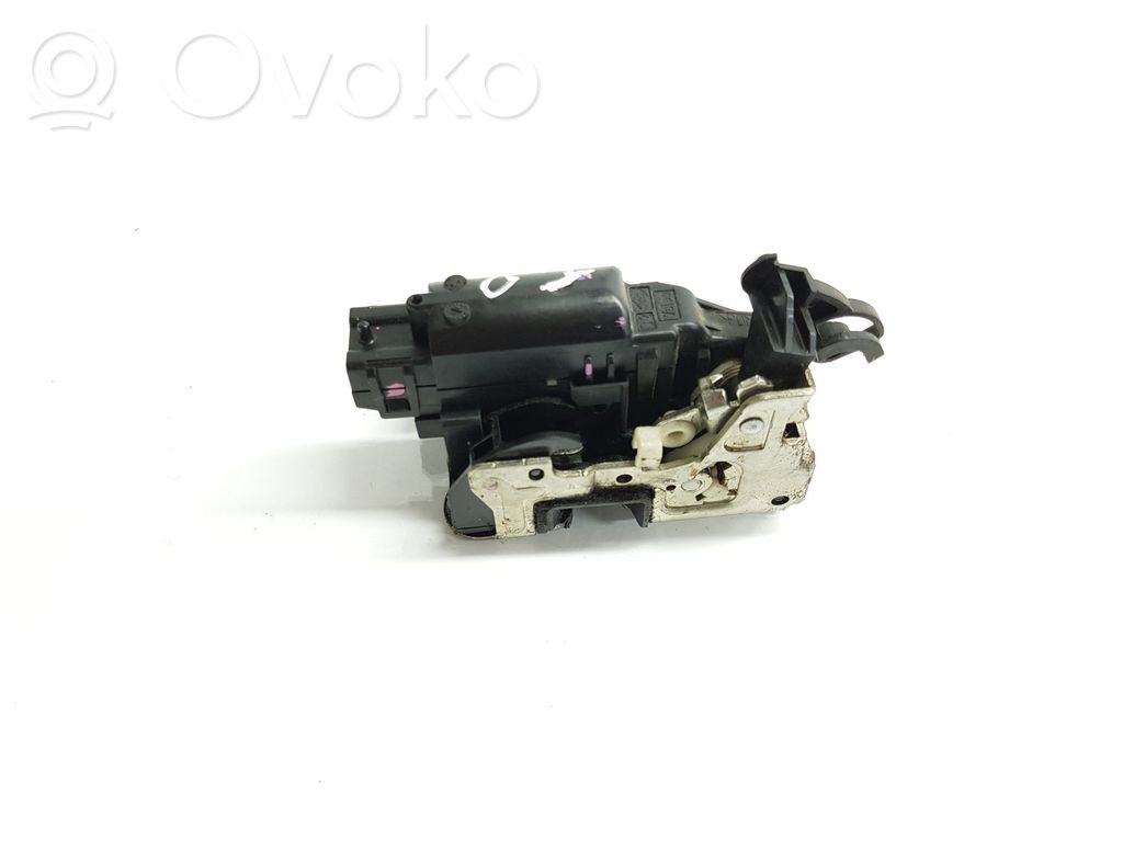 Dacia Lodgy Rear door lock 