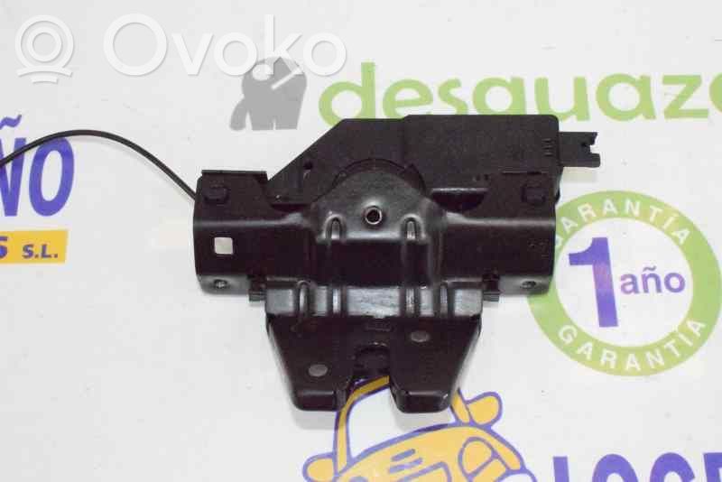 BMW 1 E81 E87 Tailgate lock latch 
