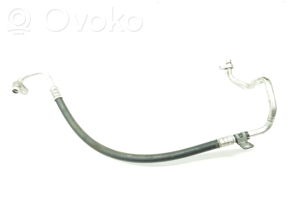 Ilmastointilaitteen putki (A/C)   924901662R,924901662R