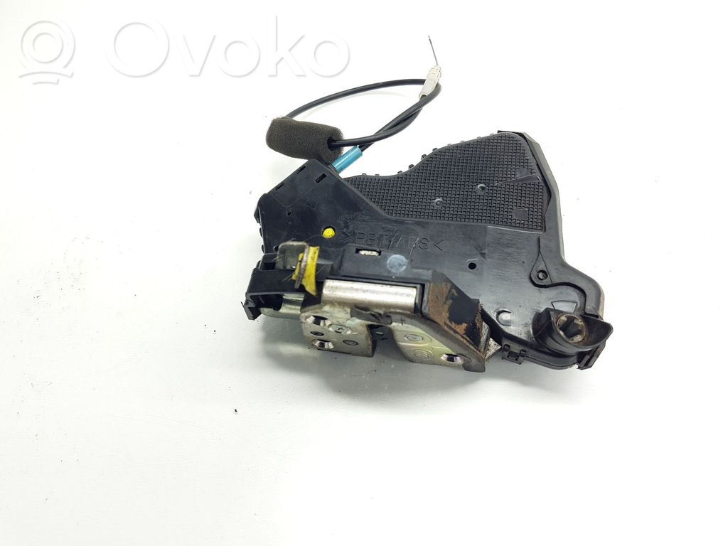 Suzuki Grand Vitara II Etuoven lukko 