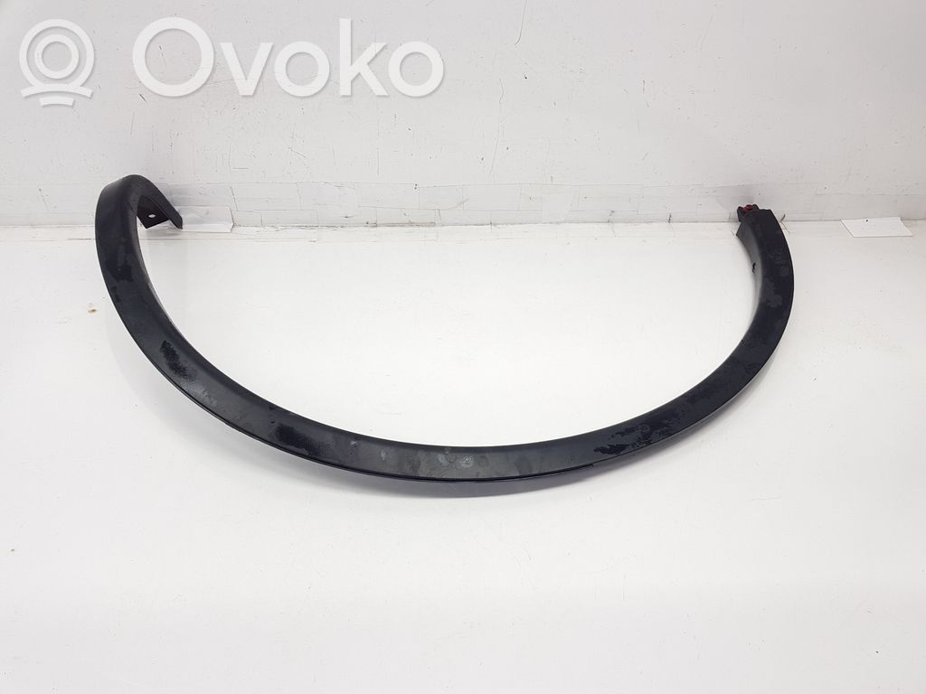 Infiniti FX Takalokasuojan koristelista