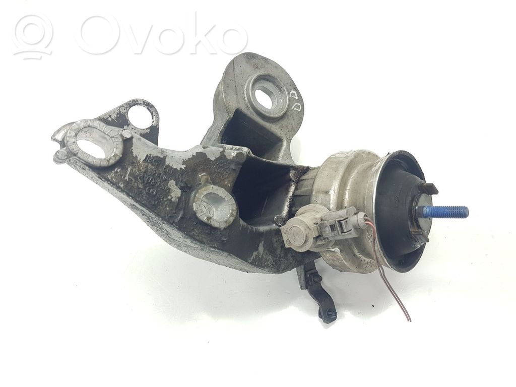 Audi A6 S6 C6 4F Engine mount bracket 