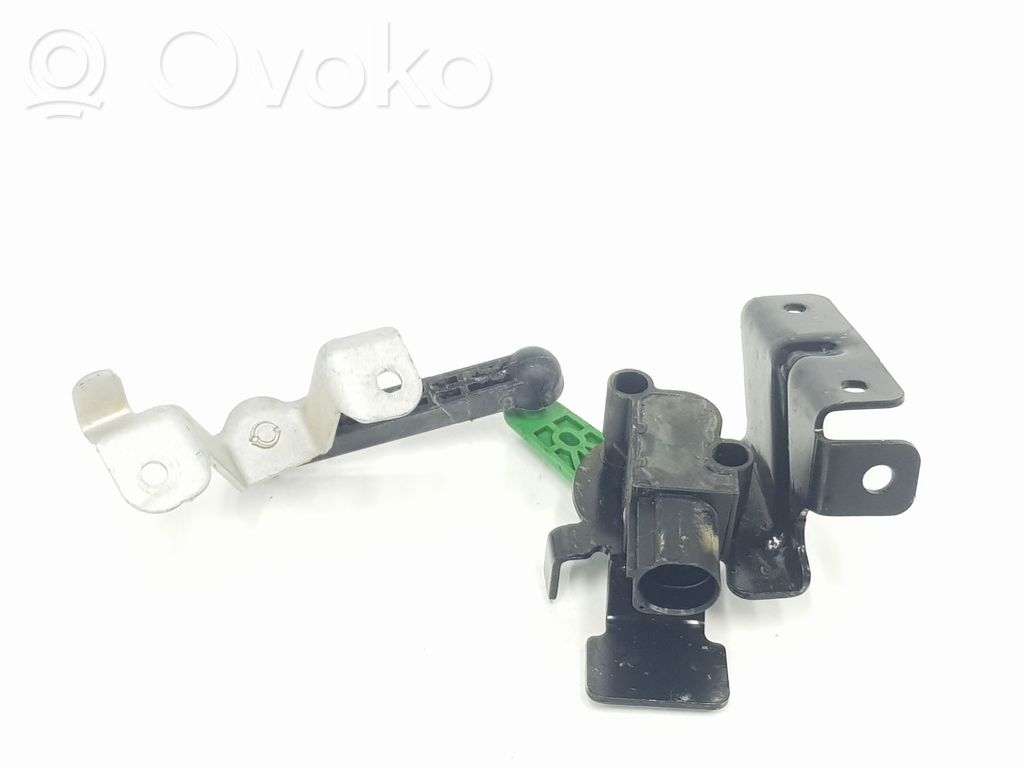 Volkswagen Touran III Sensor 