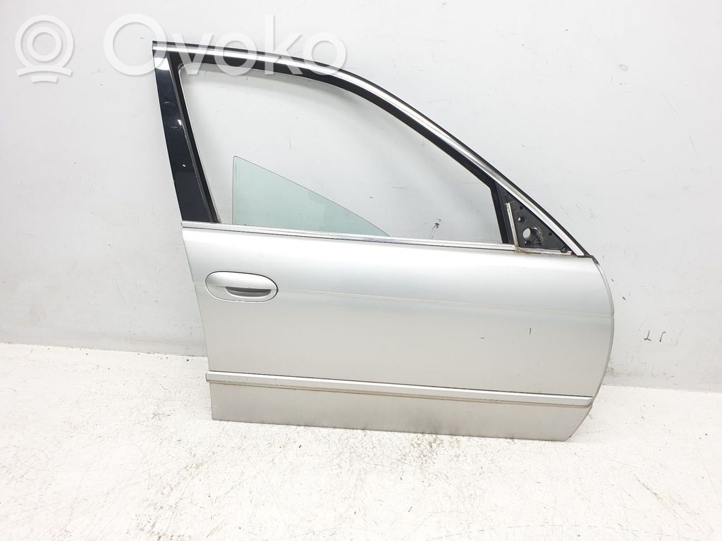 BMW 5 E39 Puerta delantera 