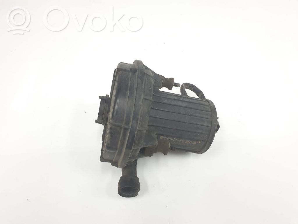 BMW 7 E65 E66 Bomba de aire secundaria 