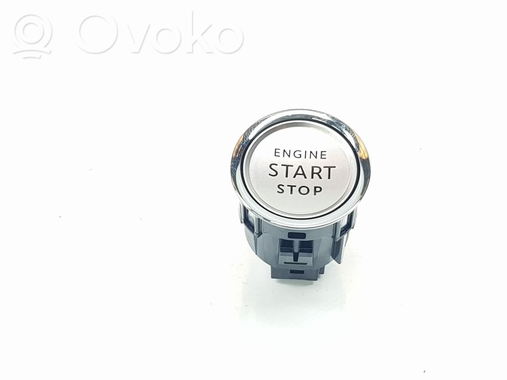 Opel Astra L Bouton poussoir de démarrage du moteur