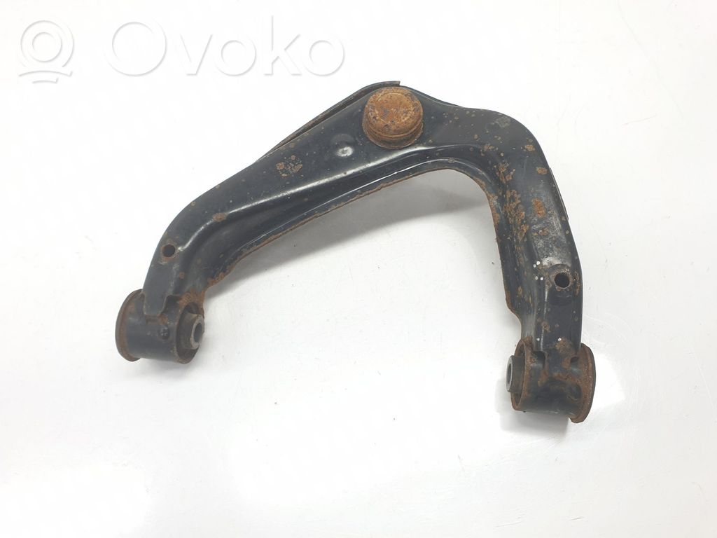 Nissan Navara D40 Braccio di controllo sospensione anteriore superiore/braccio oscillante