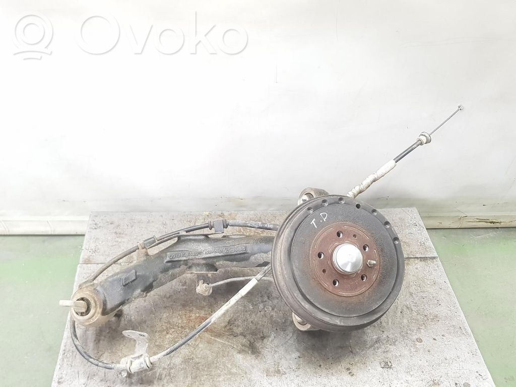 Opel Combo D Galinis kelmas 