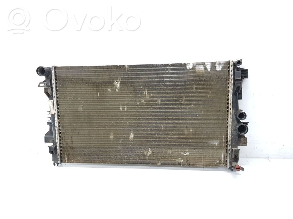 Mercedes-Benz Vito Viano W639 Radiatore di raffreddamento