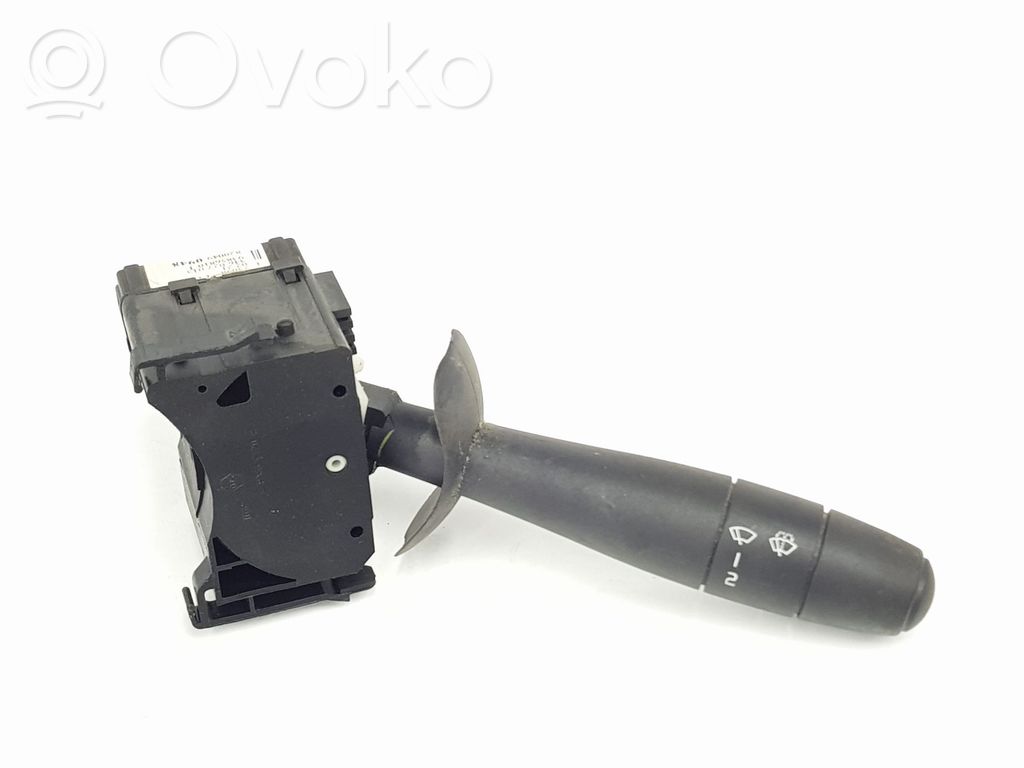 Opel Vivaro Wiper control stalk 