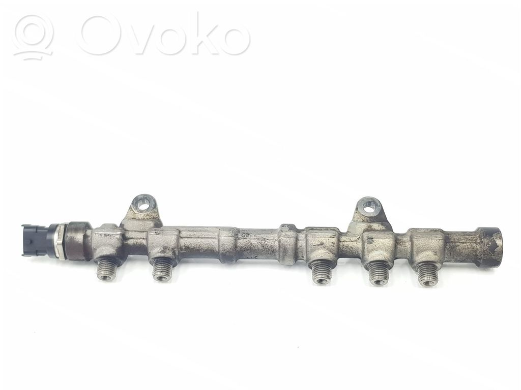 Fiat Doblo Rampă alimentare injectoare 