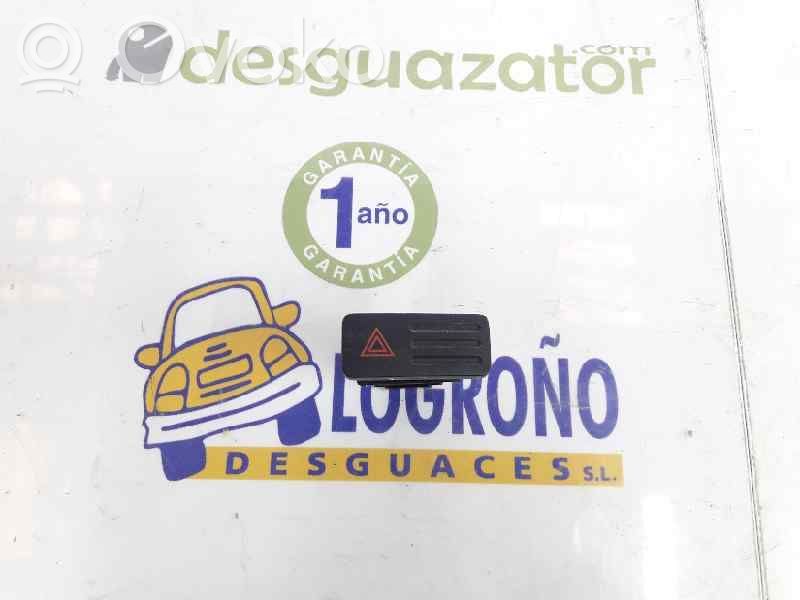 Toyota Land Cruiser (J120) Interruttore luci di emergenza 