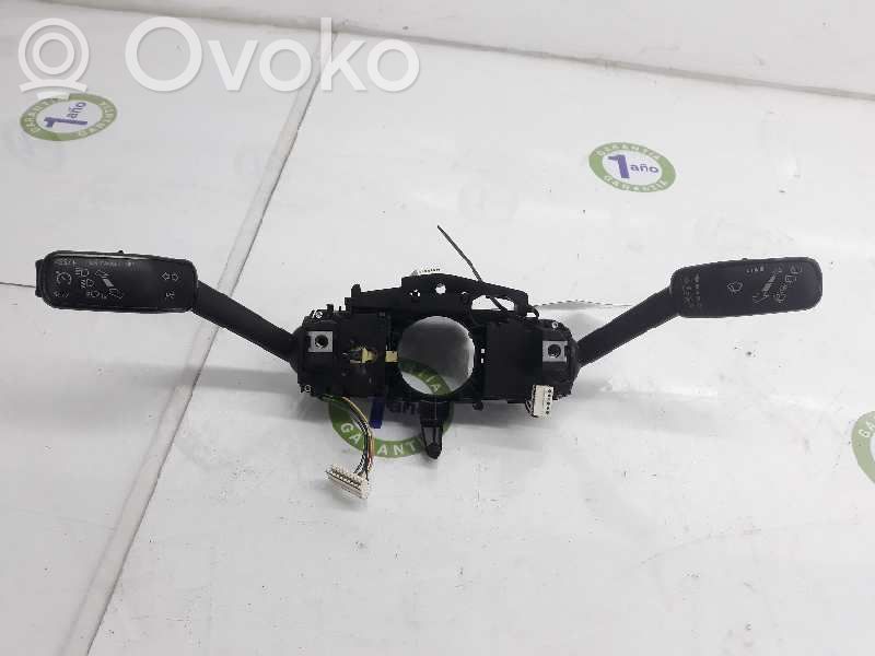 Seat Leon (5F) Butoane/comutatoare pe volan 