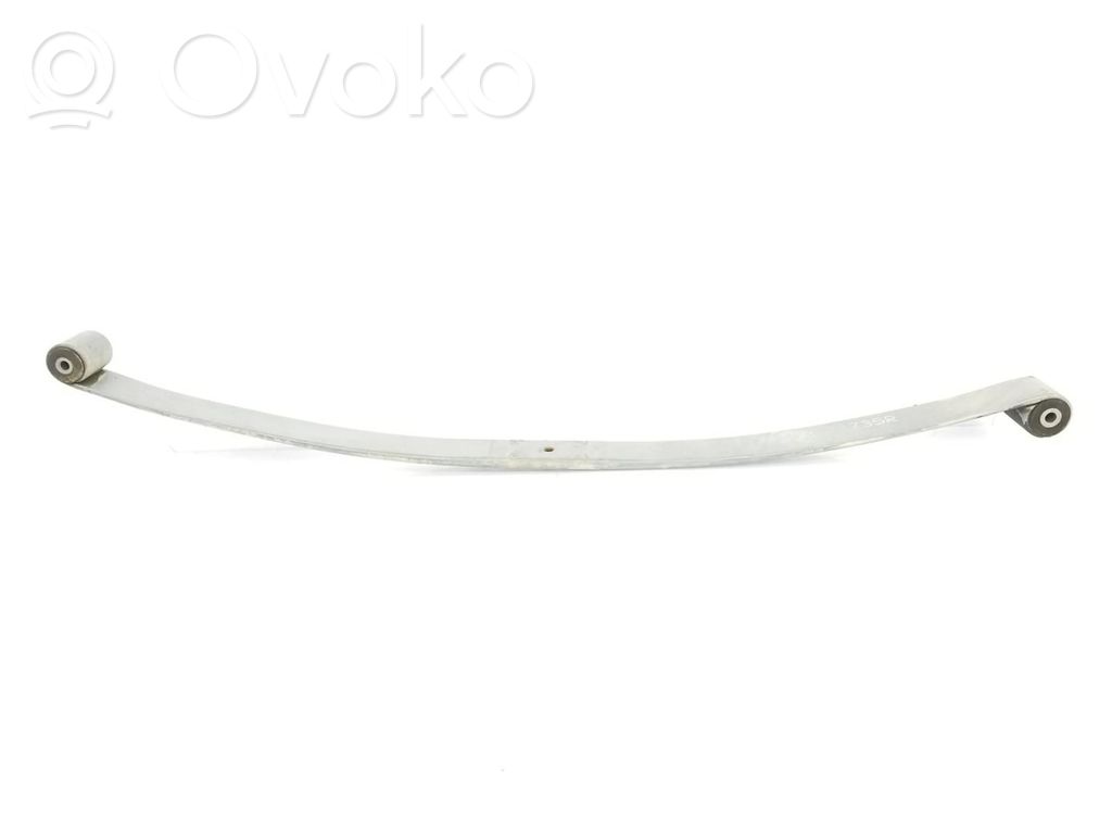 Nissan NV400 Foaie arc spate 