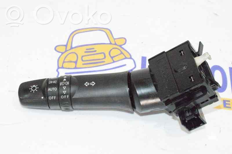 Citroen C-Crosser Palanca de intermitentes 