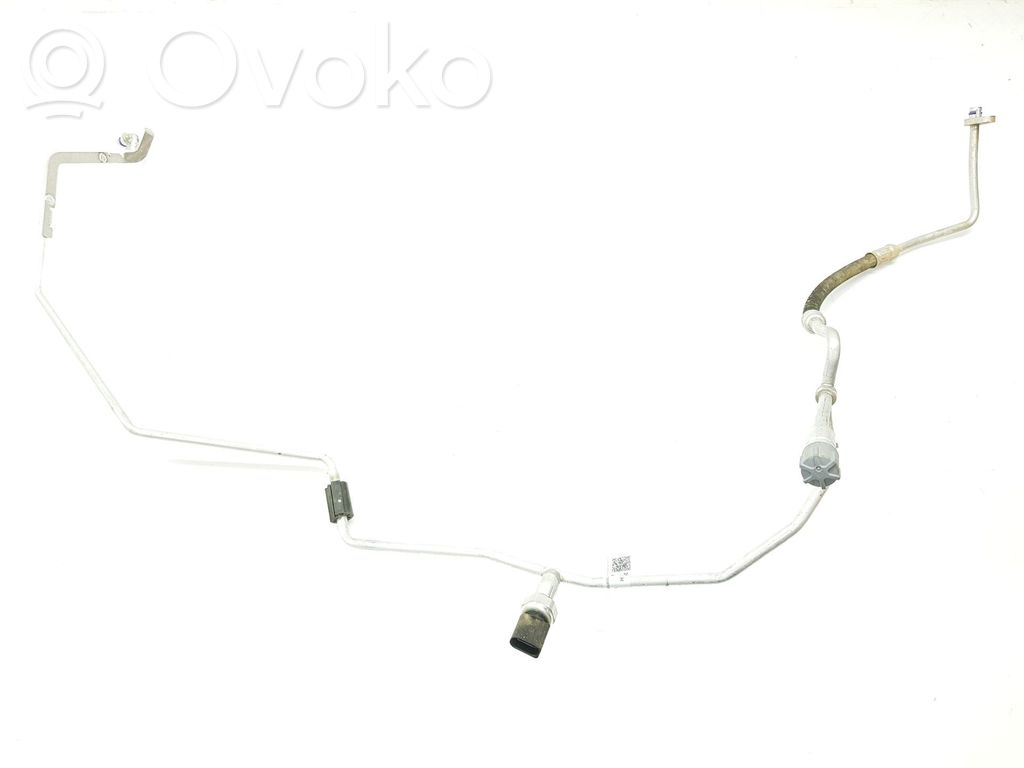 Ilmastointilaitteen putki (A/C)   2Q1816741H,2Q1816741H