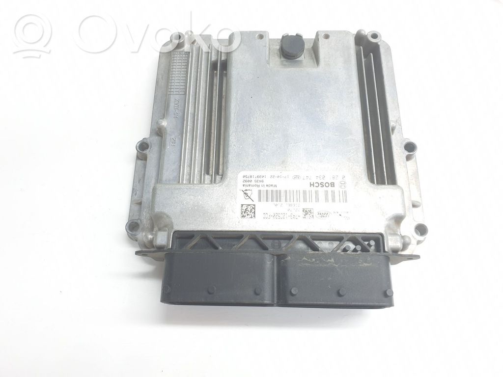 Land Rover Range Rover Velar Engine control unit/module 