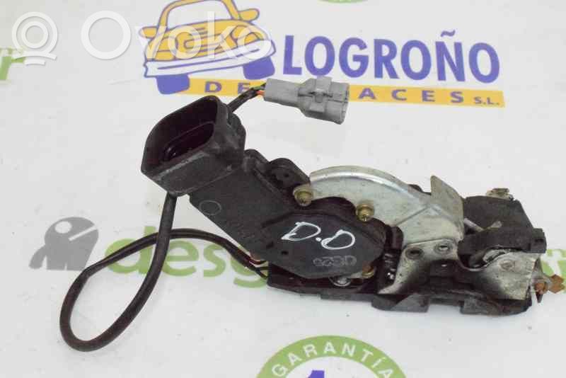 Toyota Land Cruiser (HDJ90) Zamek drzwi przednich 