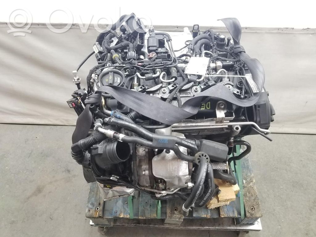 Motor   04L100031Q,2222DL