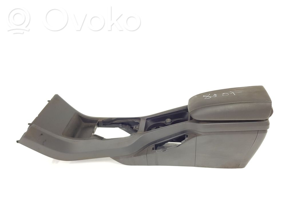 Volvo V40 Armrest 