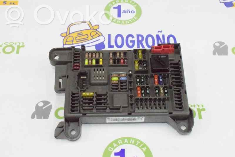 Módulo de fusible   61146931687,61146931687