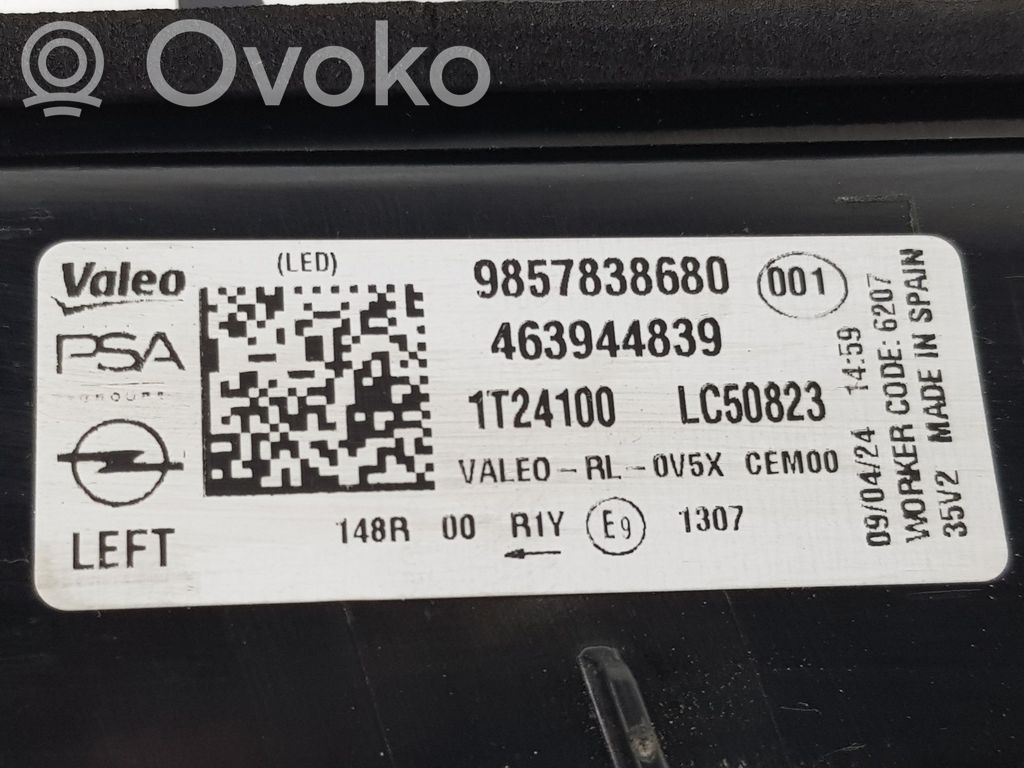 Opel Astra L Lampy tylnej klapy bagażnika 