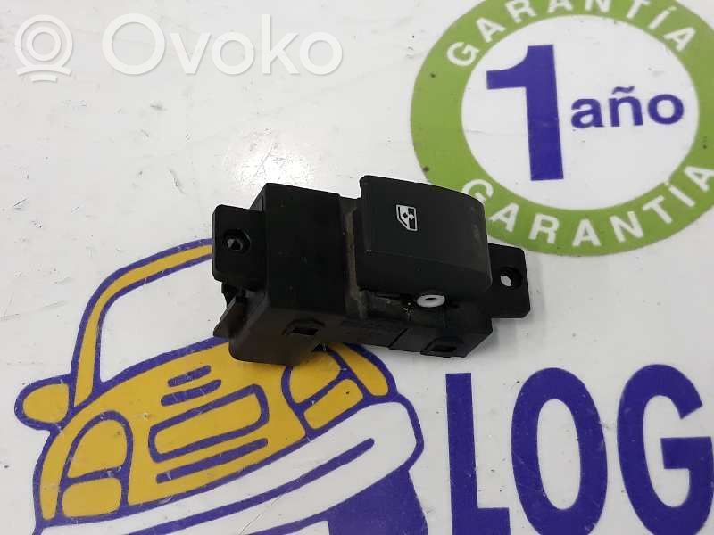 Opel Antara Interruptor del elevalunas eléctrico 