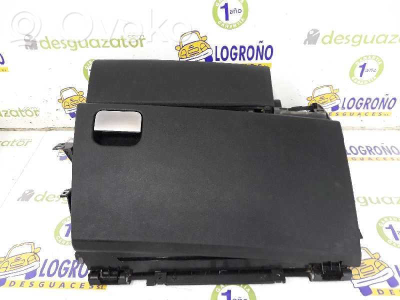 Land Rover Range Rover Sport L320 Schowek deski rozdzielczej 