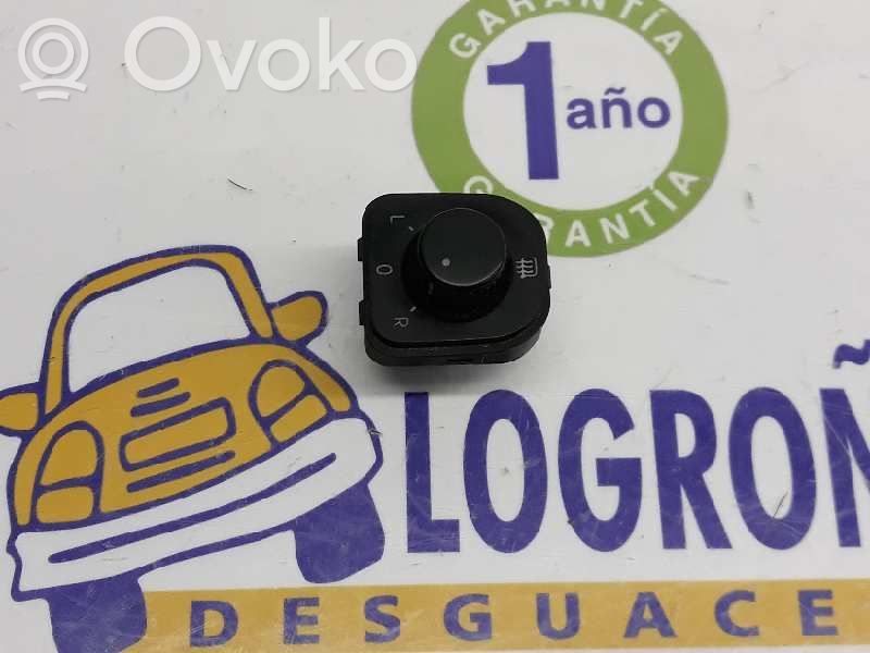 Volkswagen PASSAT B6 Interruptor del espejo lateral