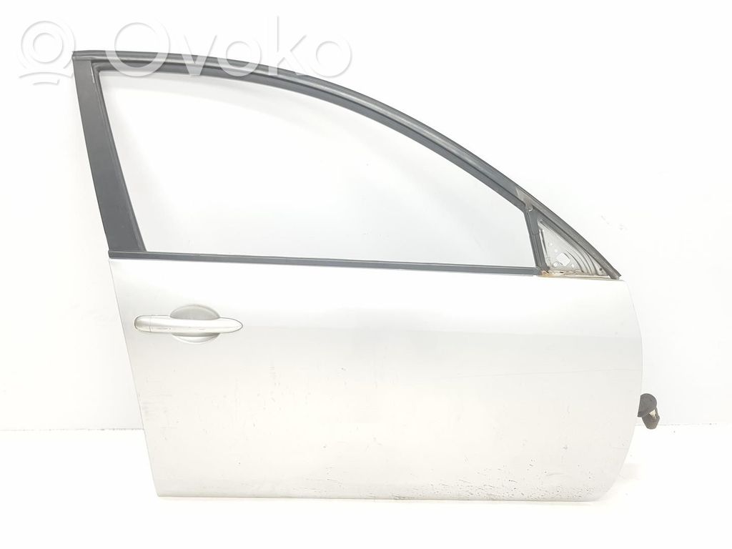Nissan Primera Puerta delantera 