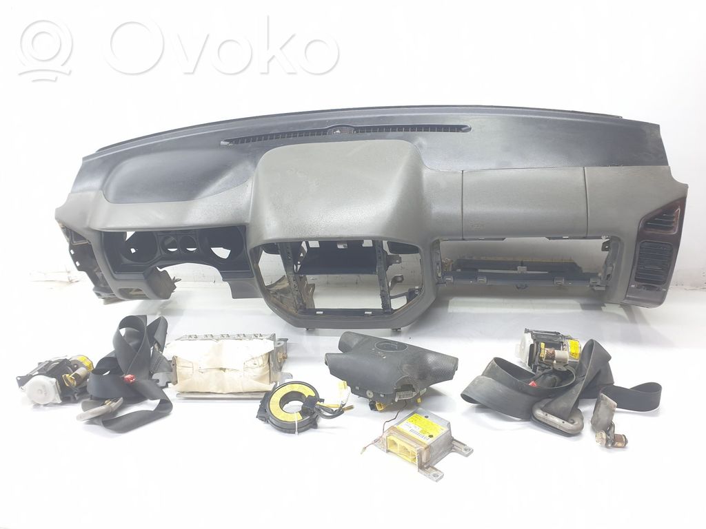 Mitsubishi Montero Airbag set with panel 