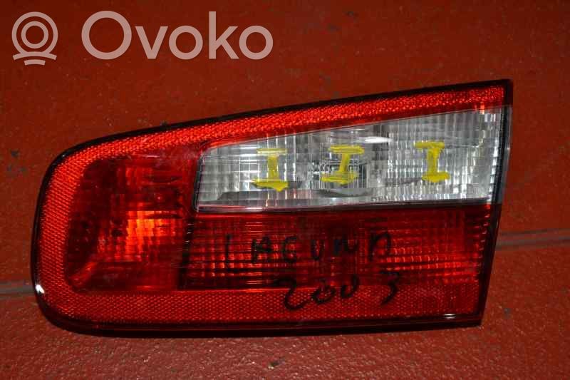 Renault Laguna II Aizmugurējais lukturis pārsegā 